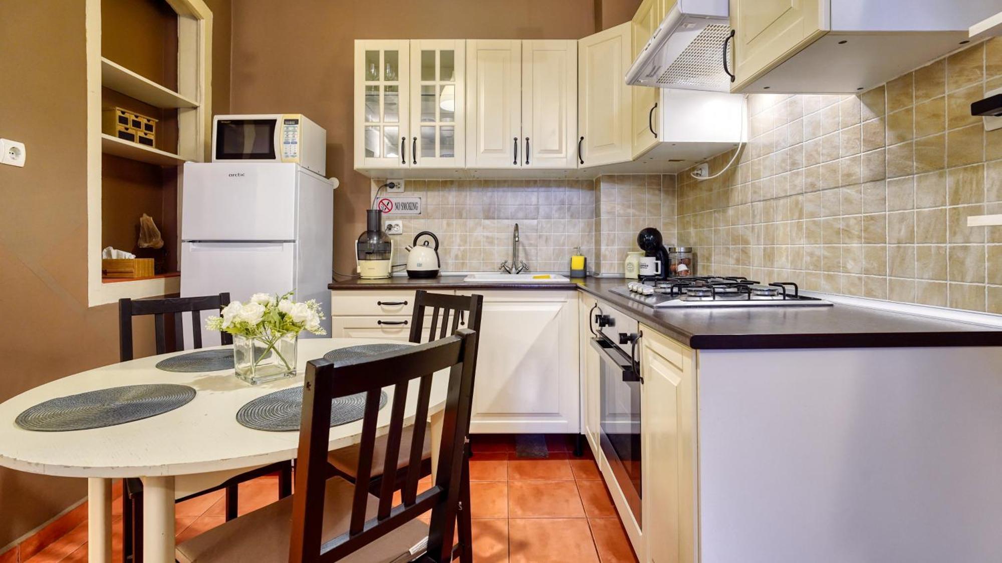 Intimo Oldtown Romantic Apartment Braşov Eksteriør billede