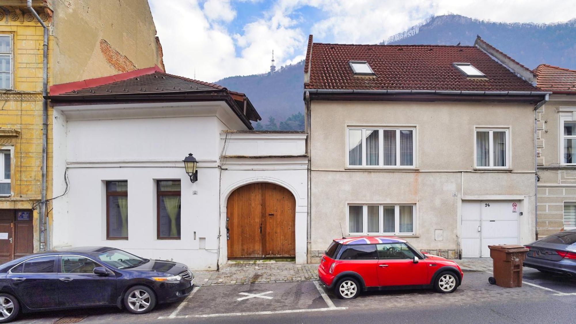 Intimo Oldtown Romantic Apartment Braşov Eksteriør billede